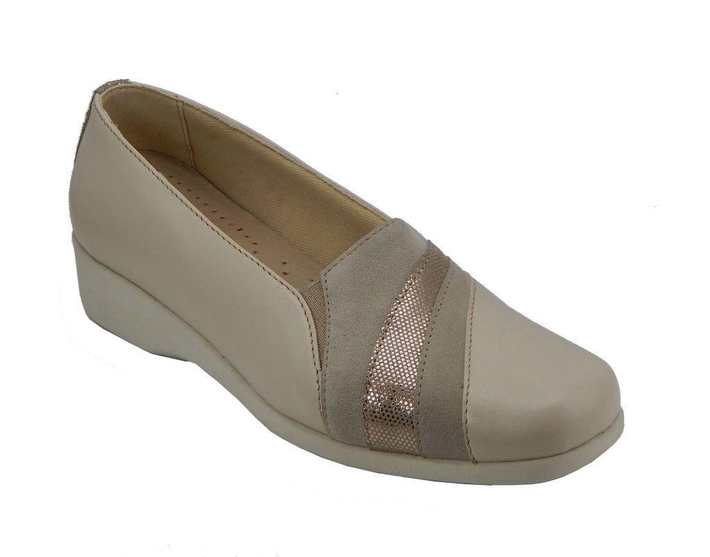 woman shoe softy beige